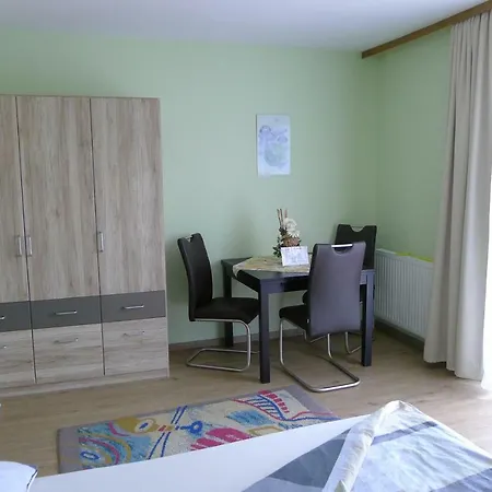 Апартаменты Alpenappartement Claudia Пизендорф