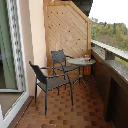 ألبين أبارتمنت كلوديا شقة *